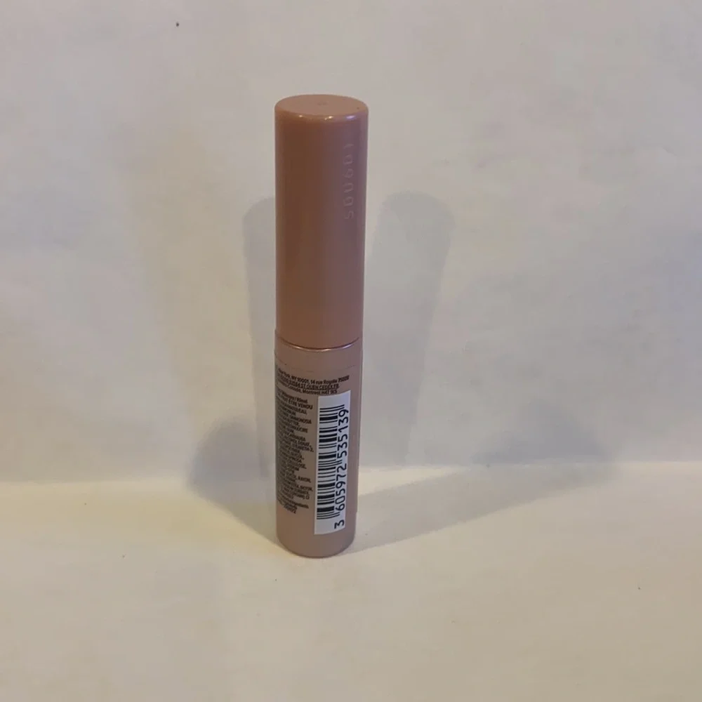 IT COSMETICS Hello Lashes+ Volumizing Mascara with Lash Serum Black 0.16oz